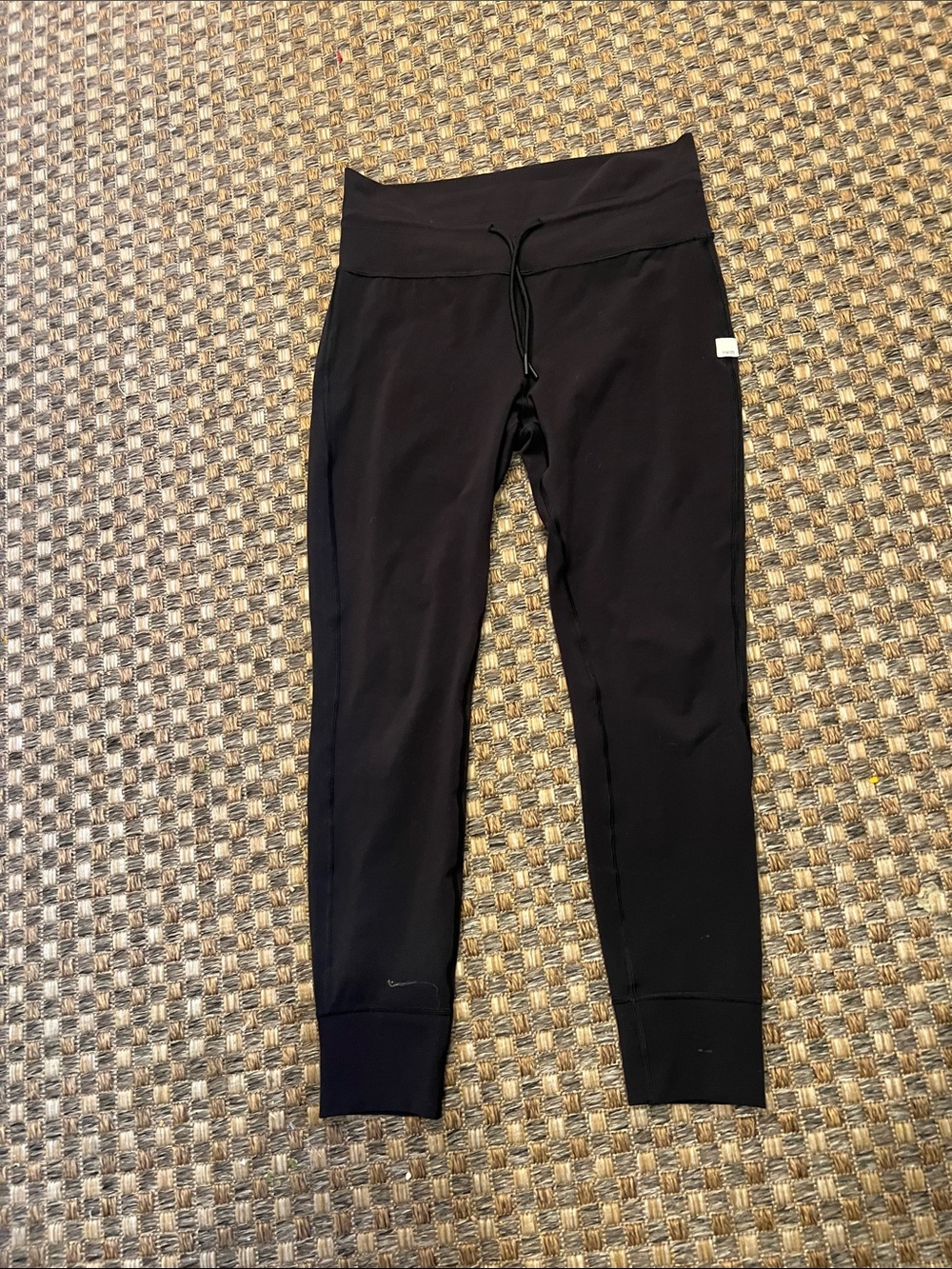 Vuori Drawstring Waist Active Leggings